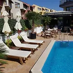 Aparthotel Aria Complex 3*