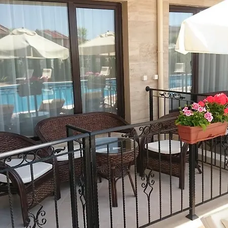 Aria Complex Apartahotel 3*