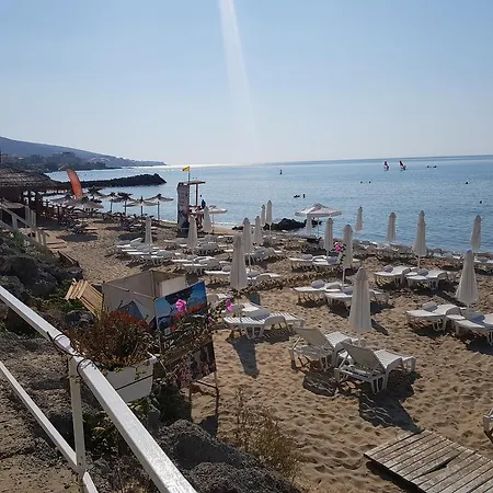 Aria Complex Apartahotel 3*