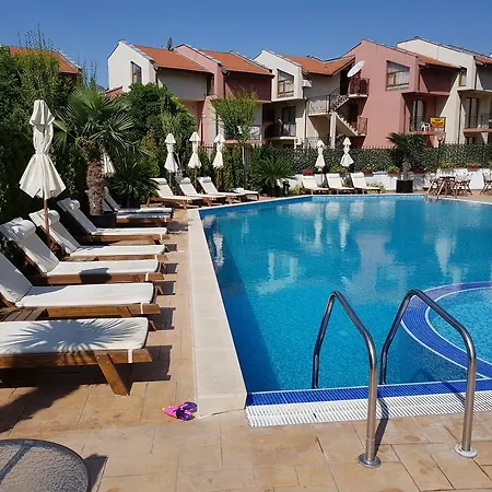 Aria Complex Apartahotel