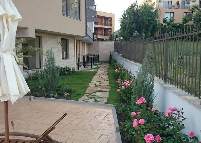 Aria Complex Aparthotel 3*